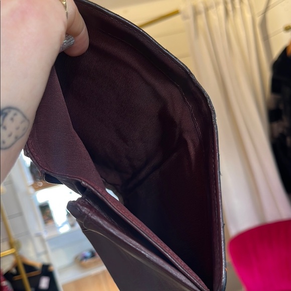 Chanel Black Quilted Leather Wallet - Picture 10 of 11